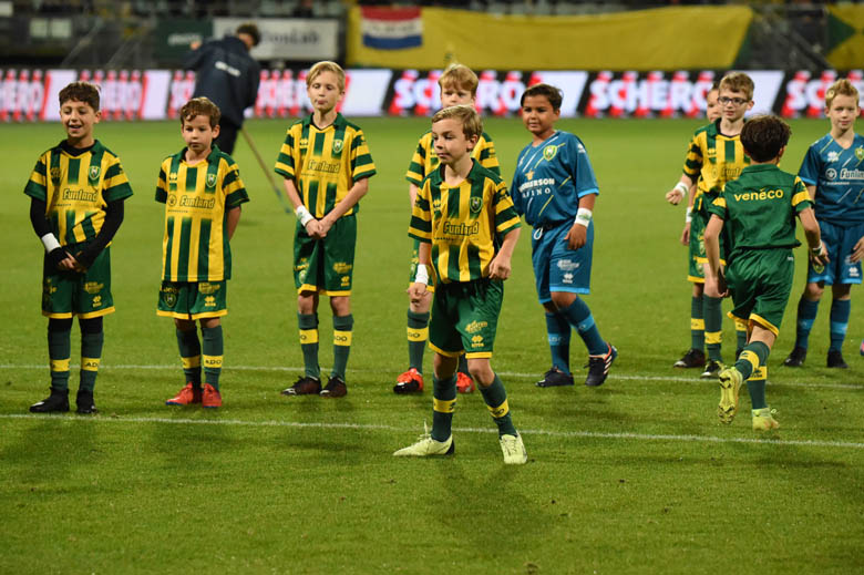 images/gallery/kids-adogra-2223